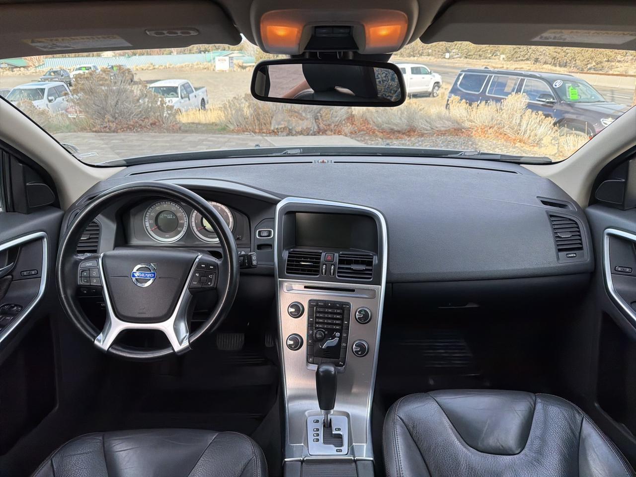 2012 Volvo XC60 T6 Bend OR