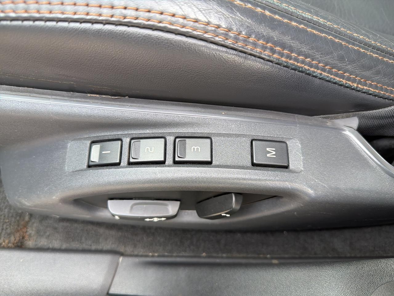 2012 Volvo XC60 T6 Bend OR