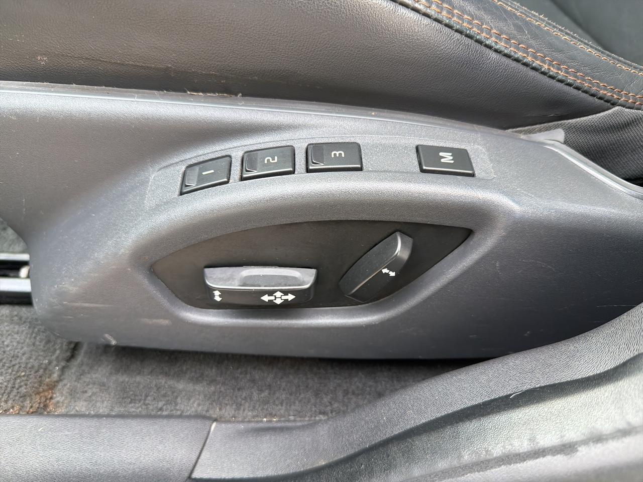 2012 Volvo XC60 T6 Bend OR