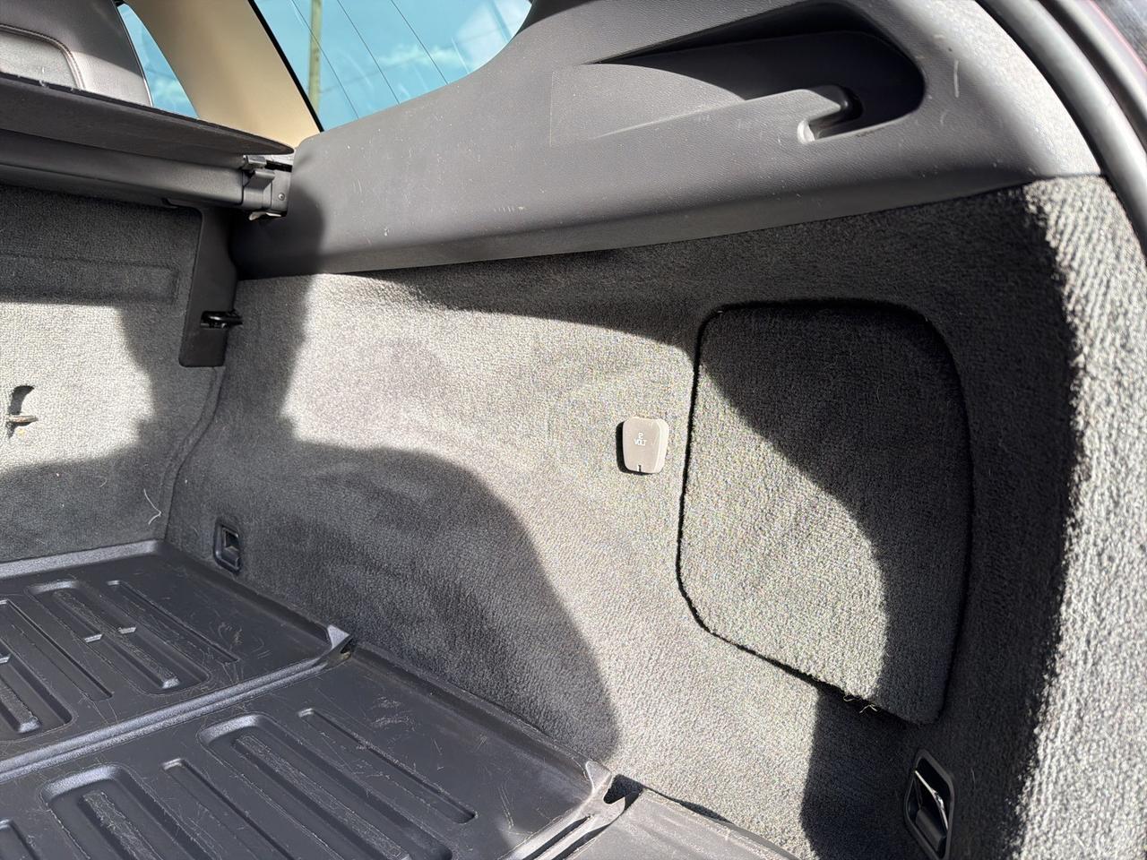 2012 Volvo XC60 T6 Bend OR