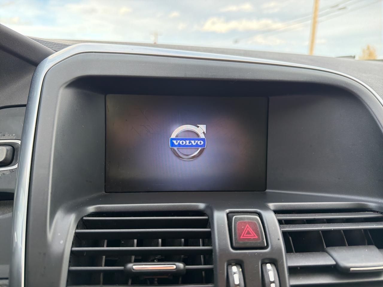 2012 Volvo XC60 T6 Bend OR