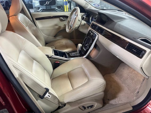 2012 Volvo XC70 T6 AWD Platinum | High Performance Audio, Adaptive Cruise, BLIS, Technology & Climate Packages Portland OR