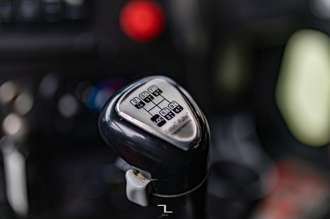 2012 Western Star 4900 FA T/A Tractor Sleeper Heavy Spec Red Deer AB