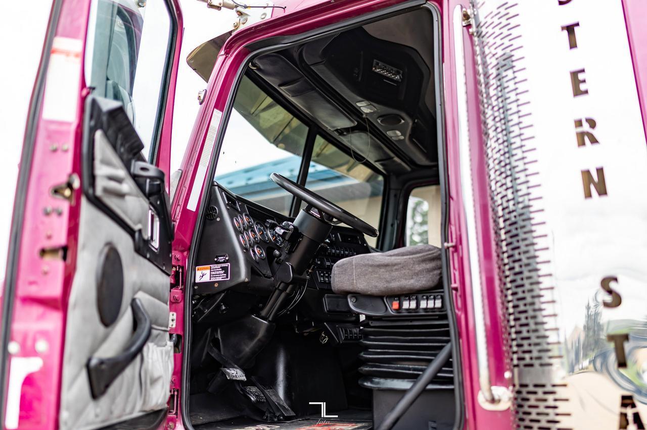 2012 Western Star 4900 FA T/A Tractor Sleeper Heavy Spec Red Deer AB