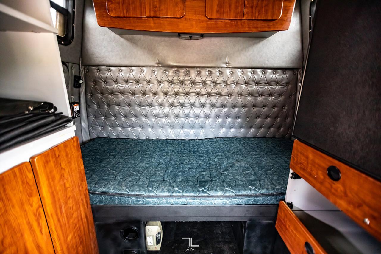 2012 Western Star 4900 FA T/A Tractor Sleeper Heavy Spec Red Deer AB