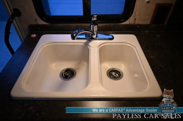 2012 Winnebago M-22VR Anchorage AK
