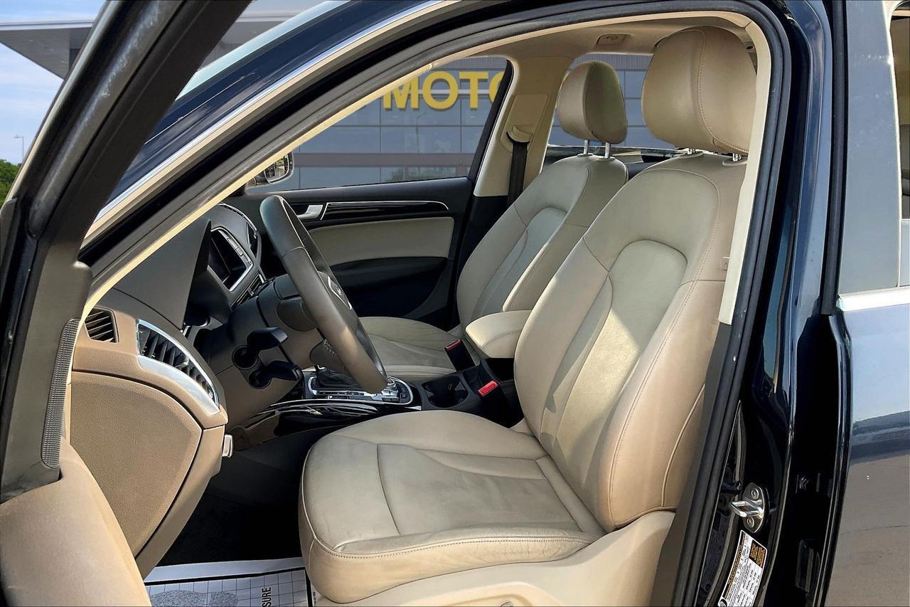 2013 AUDI Q5 PREMIUM PLUS Houston TX