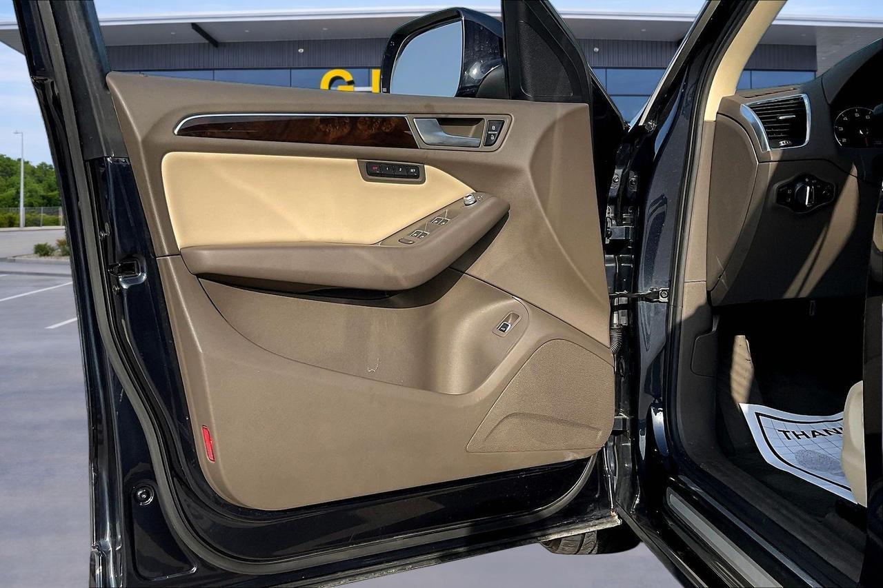 2013 AUDI Q5 PREMIUM PLUS Houston TX