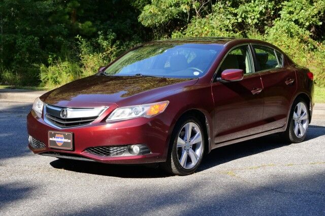 2013 Acura ILX 2.0L / Tech Package / Heated Seats / Power Sunroof! High Point NC