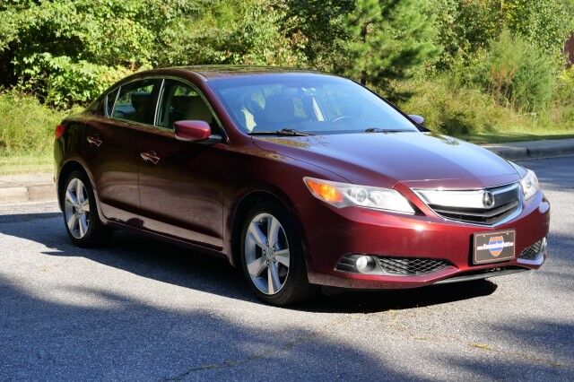 2013 Acura ILX 2.0L / Tech Package / Heated Seats / Power Sunroof! High Point NC