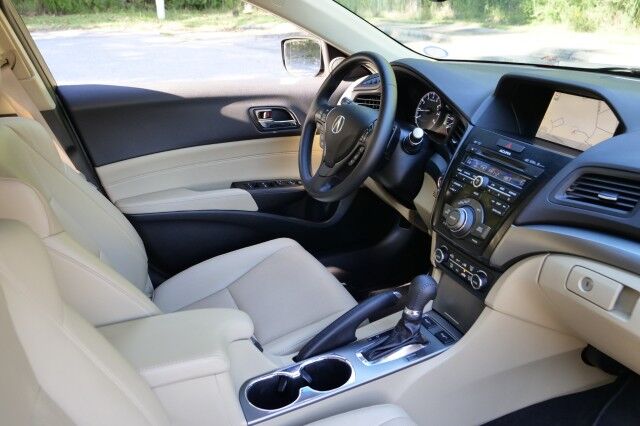 2013 Acura ILX 2.0L / Tech Package / Heated Seats / Power Sunroof! High Point NC