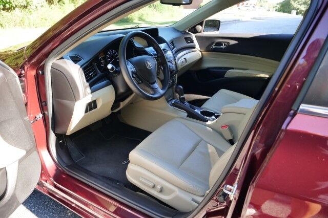 2013 Acura ILX 2.0L / Tech Package / Heated Seats / Power Sunroof! High Point NC