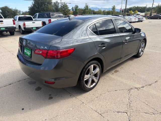 2013 Acura ILX 5-Spd AT w/ Premium Sandy UT
