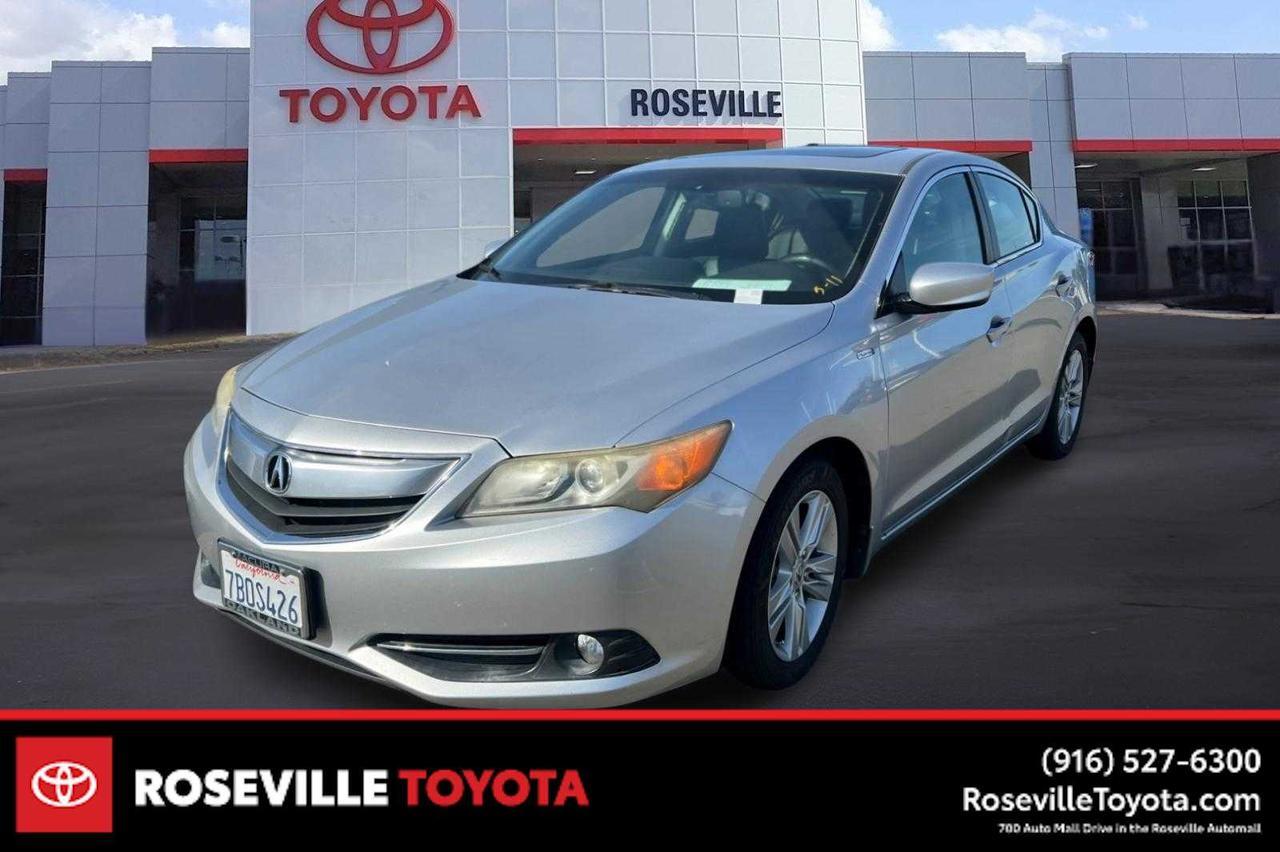 2013 Acura ILX Hybrid Tech Pkg