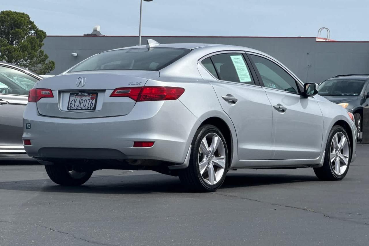 2013 Acura ILX Premium Pkg