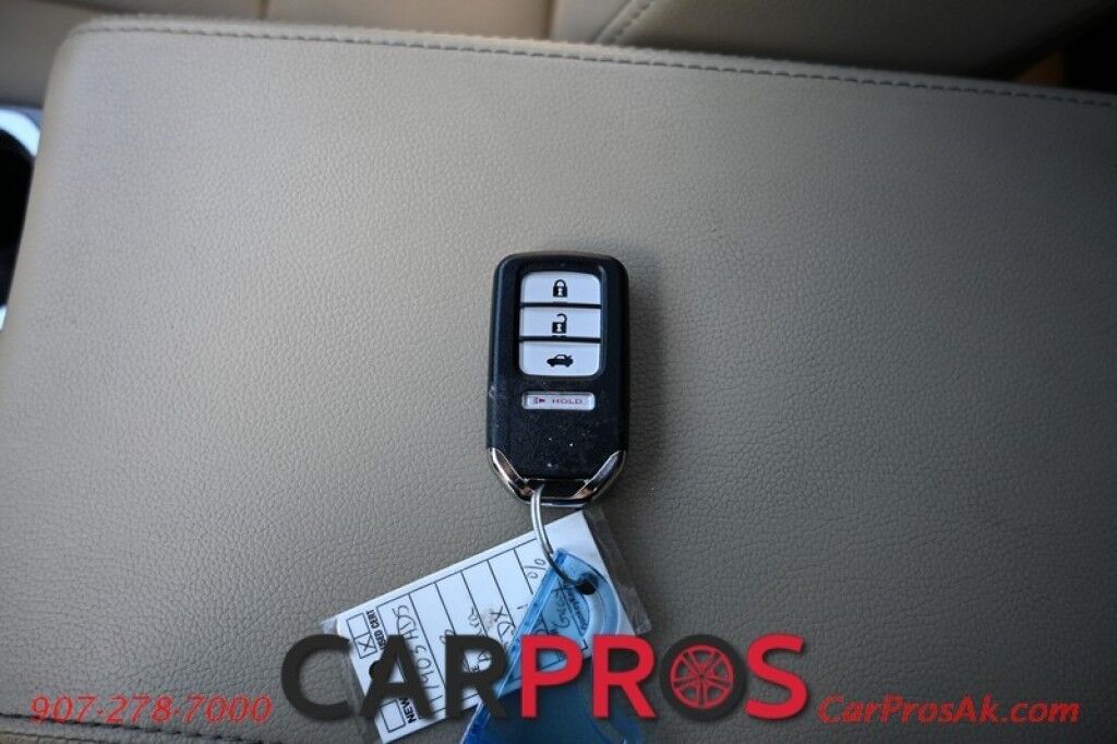 2013 Acura RDX - AWD RDX - AWD - Comfort & Convenience PKG - Keyless Entry & Start - Heated Leather Seats - Sunroof - Rear Parking Camera - CD/AM/FM & Bluetooth - Anchorage AK
