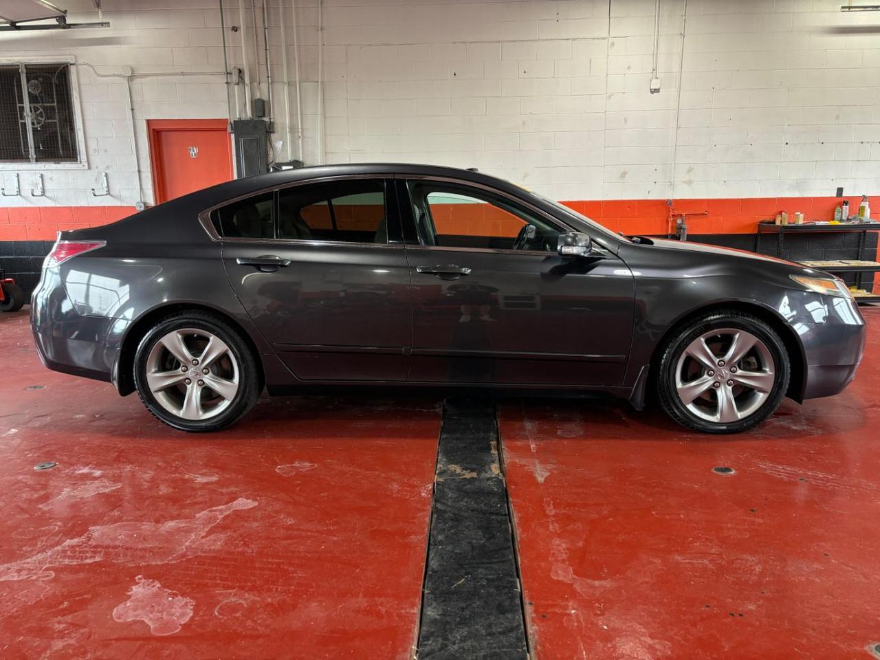 2013 Acura TL SH-AWD with Technology Package