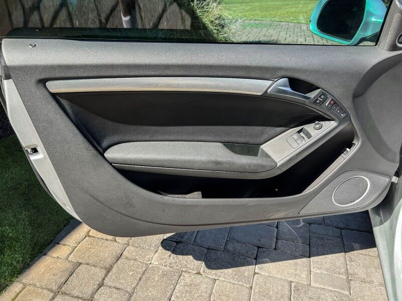 2013 Audi A5 Premium - Photo 8