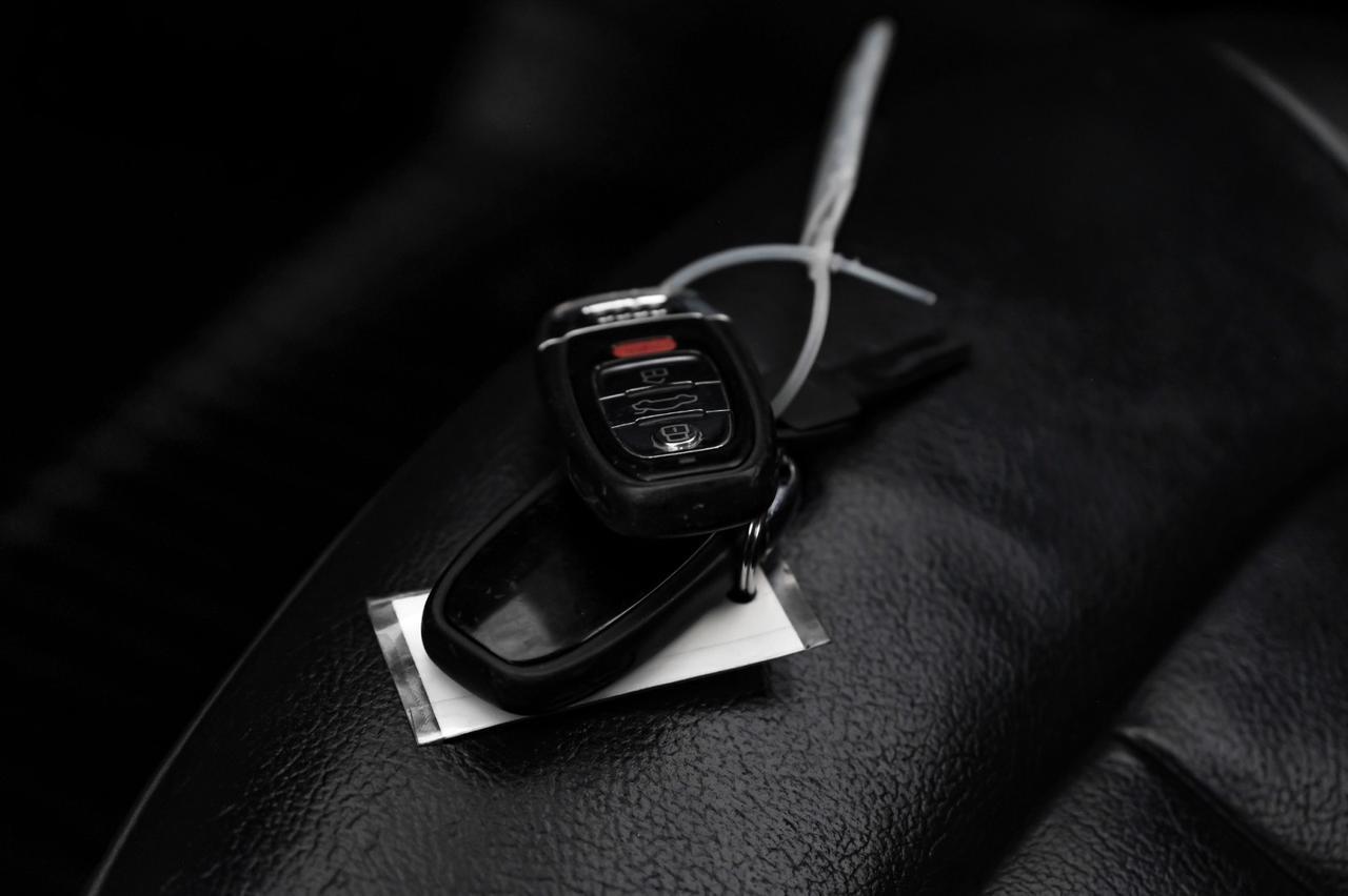 2013 Audi A7 3.0T PREMIUM PLUS QUATTRO NAVIGATION SUNROOF LEATHER HEATED SEATS REAR CAMERA KEYLESS STRAT Carrollton TX