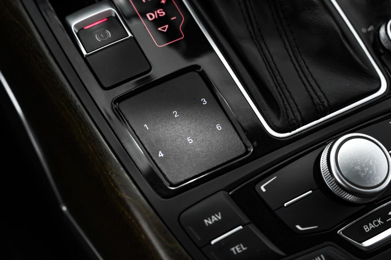 2013 Audi A7 3.0T PREMIUM PLUS QUATTRO NAVIGATION SUNROOF LEATHER HEATED SEATS REAR CAMERA KEYLESS STRAT Carrollton TX