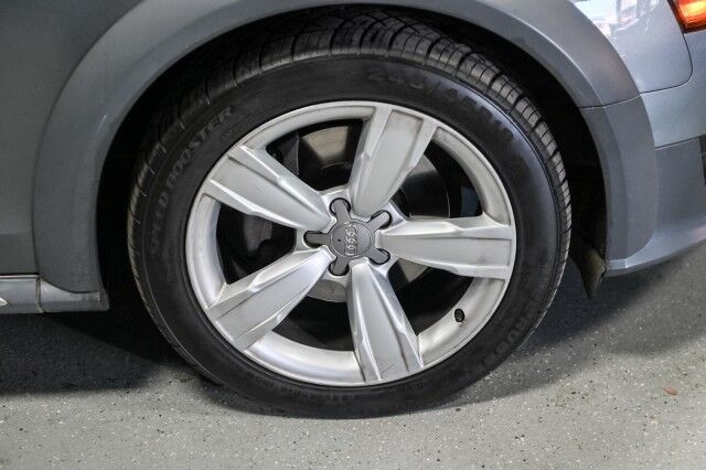2013 Audi Allroad Quattro Premium Plus 4dr Wagon Chicago IL