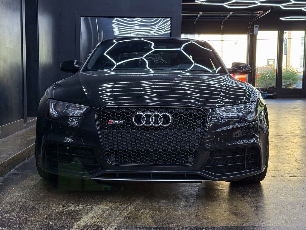 2013 Audi RS 5 photo 2