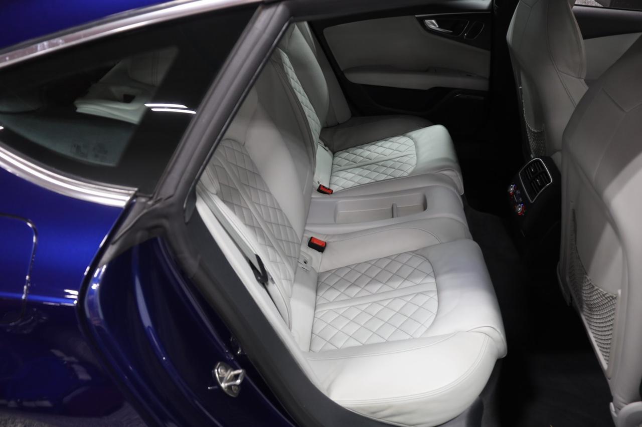 2013 Audi S7 Prestige w/Innovation Pkg 4dr Hatchback Skokie IL