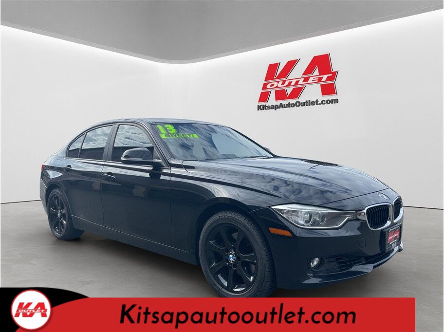 2013 BMW 3 Series 328i xDrive Sedan 4D