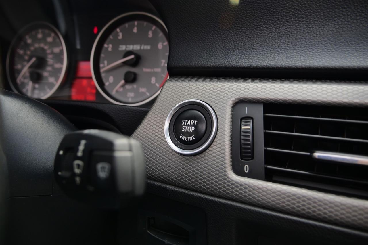 2013 BMW 3 Series 335is Convertible / M Sport Suspension! Lincolnton NC