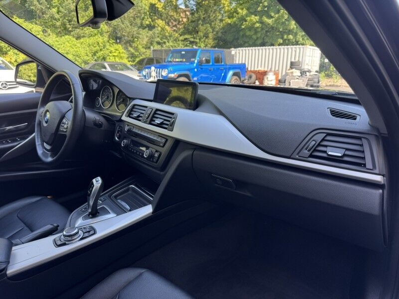 2013 BMW 328i xDrive Willow Grove PA