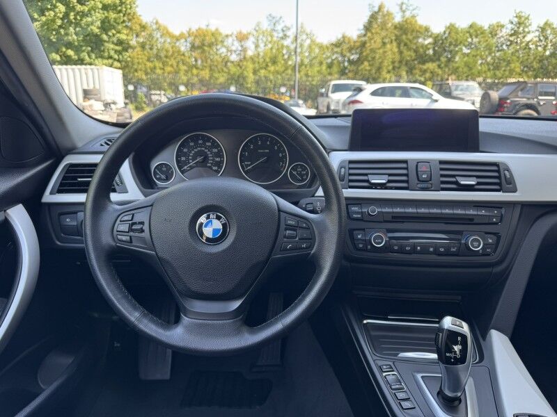 2013 BMW 328i xDrive Willow Grove PA