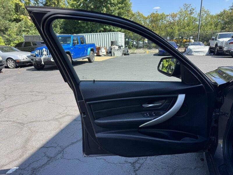 2013 BMW 328i xDrive Willow Grove PA