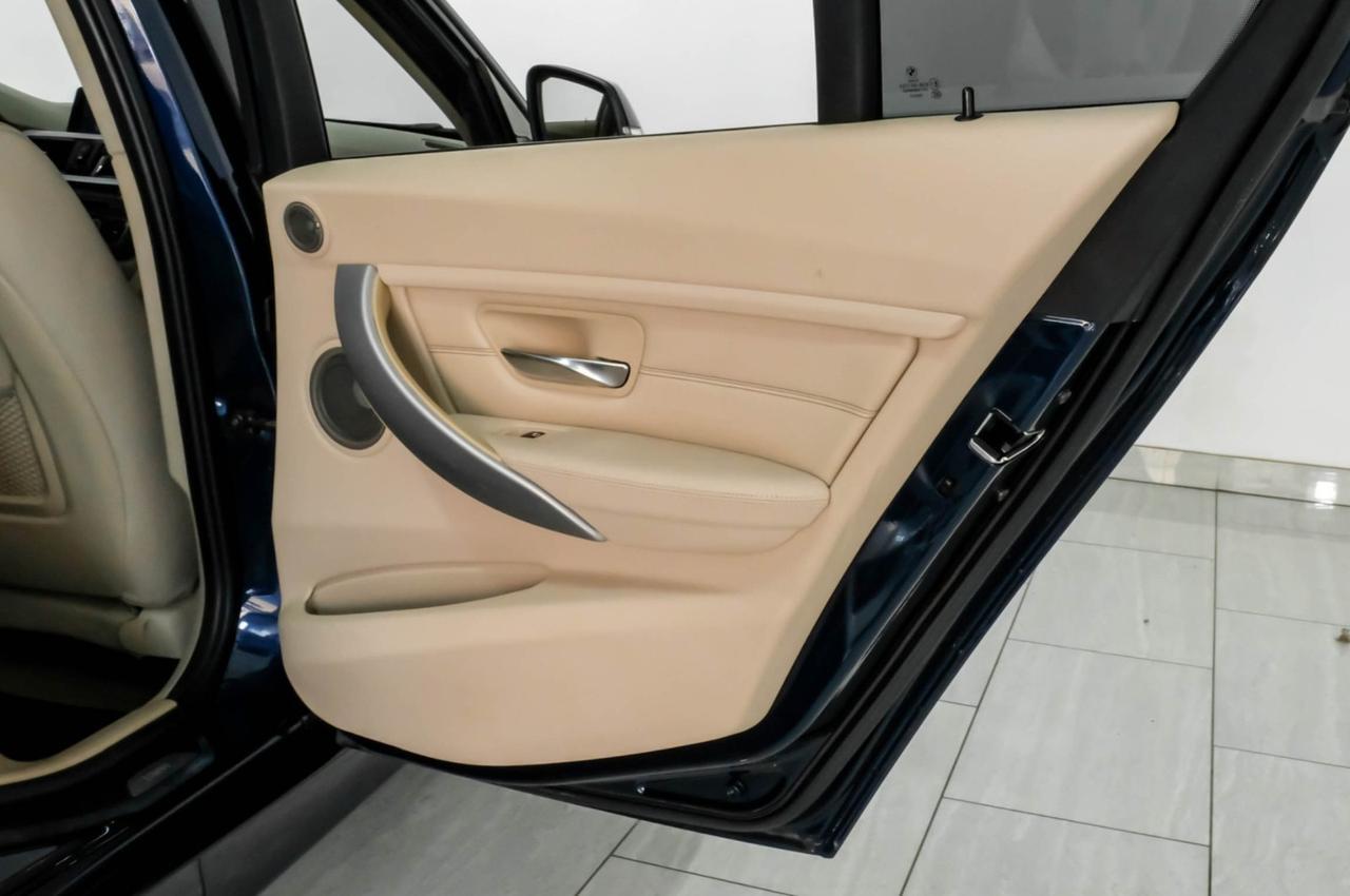 2013 BMW 335i AUTOMATIC NAVIGATION SUNROOF LEATHER SEATS KEYLESS START REAR CAMERA BLUETOOTH Carrollton TX