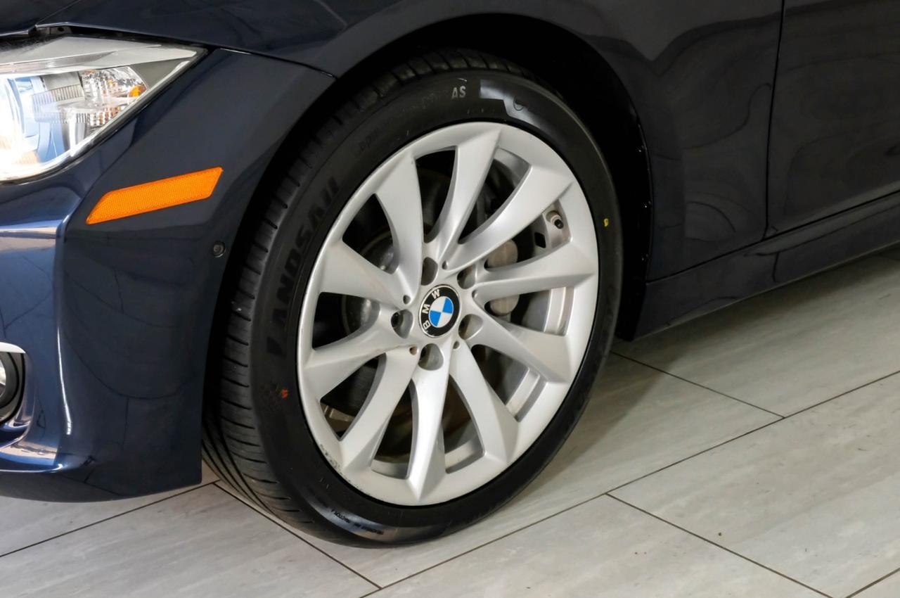2013 BMW 335i AUTOMATIC NAVIGATION SUNROOF LEATHER SEATS KEYLESS START REAR CAMERA BLUETOOTH Carrollton TX
