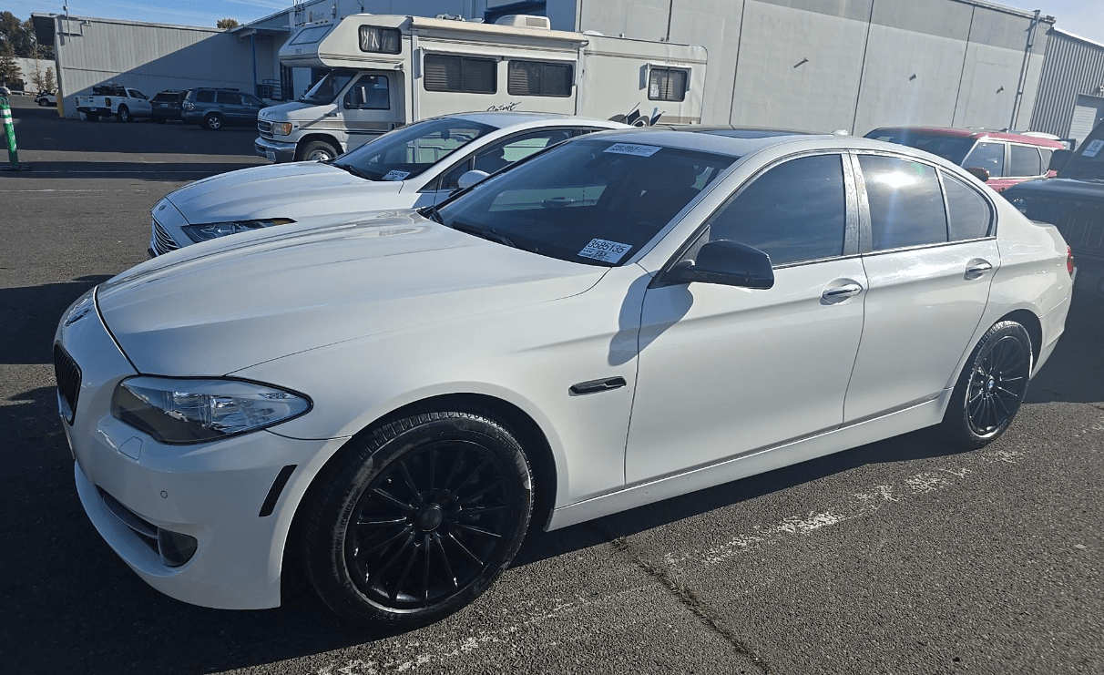 2013 BMW 5 Series 550i