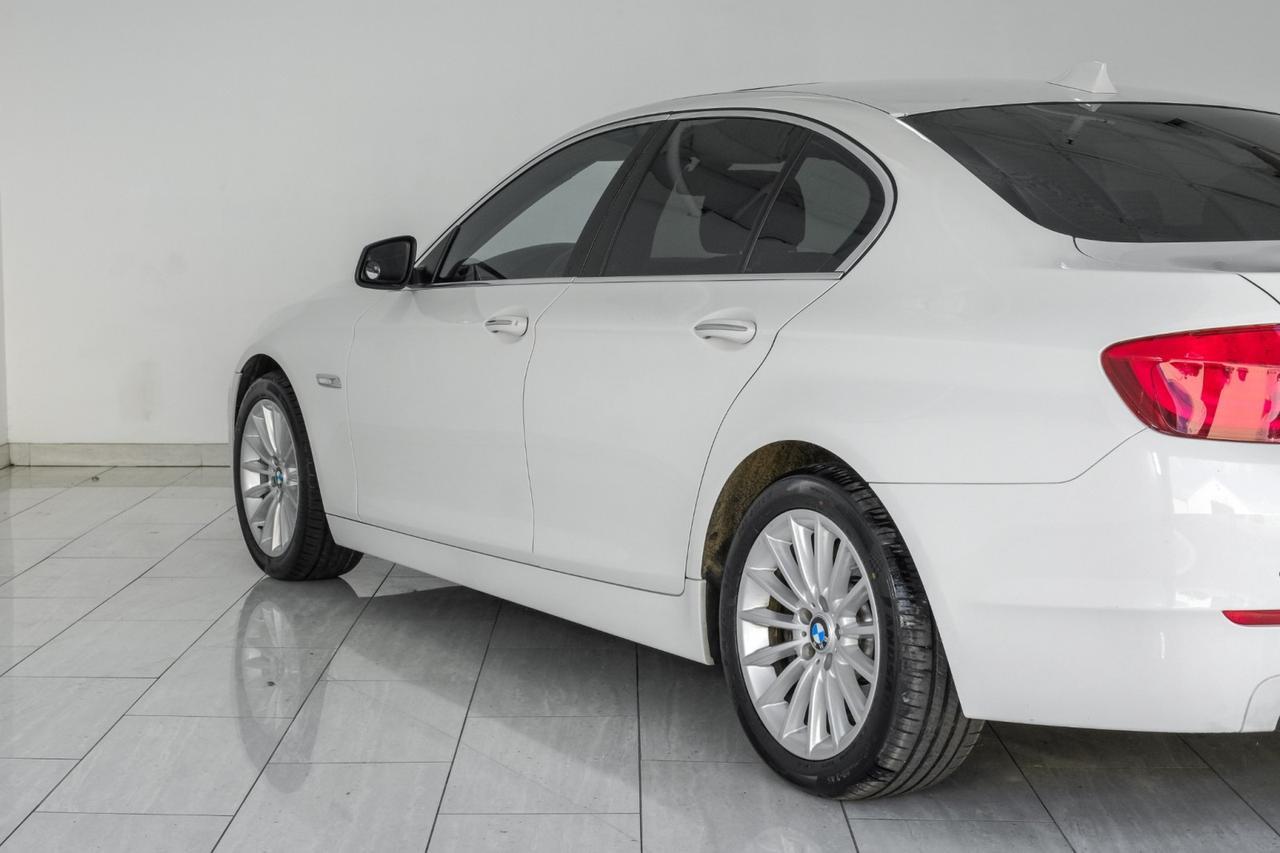 2013 BMW 535i SUNROOF LEATHER SEATS REAR CAMERA KEYLESS START BLUETOOTH Carrollton TX