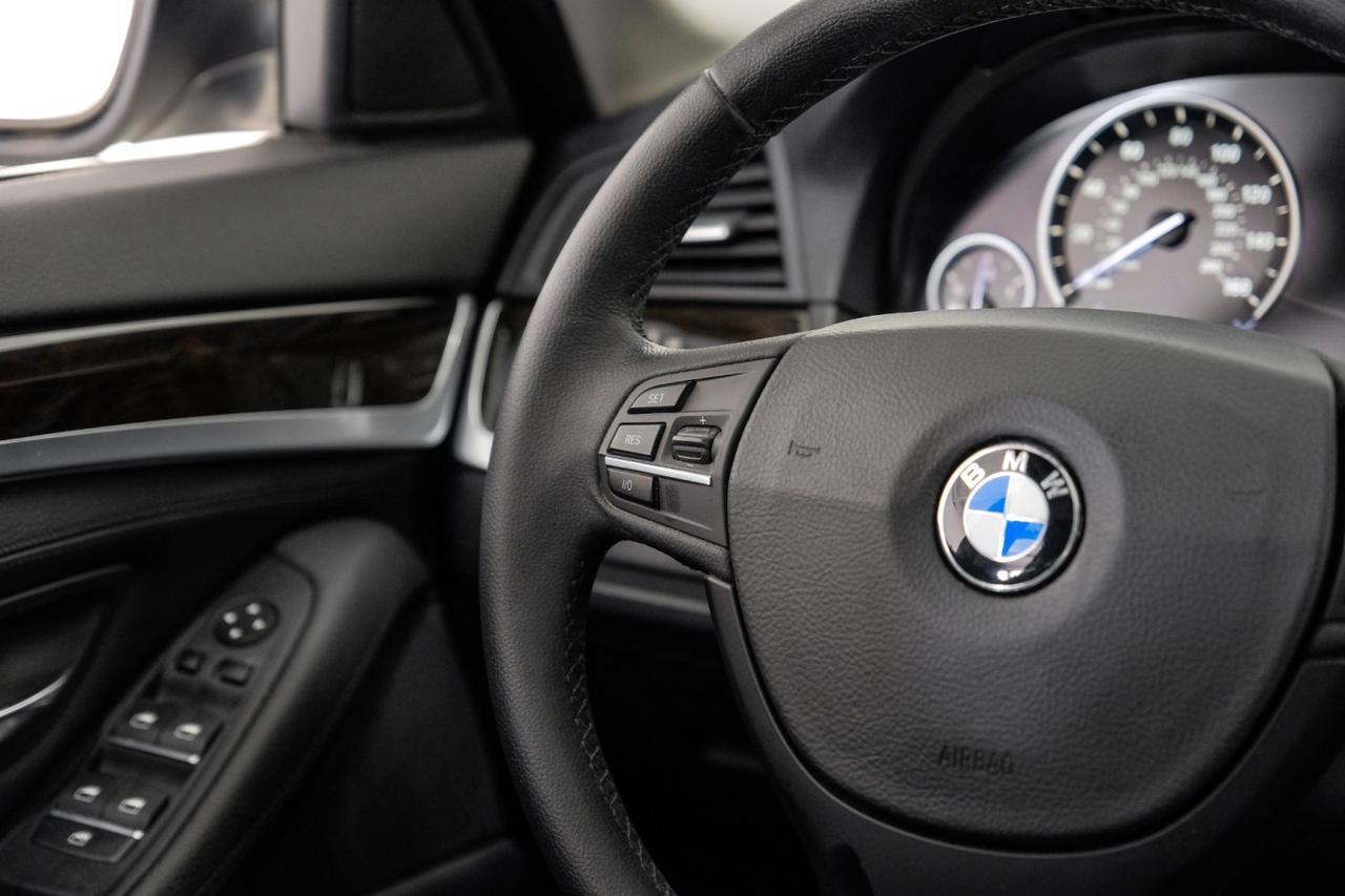 2013 BMW 535i SUNROOF LEATHER SEATS REAR CAMERA KEYLESS START BLUETOOTH Carrollton TX