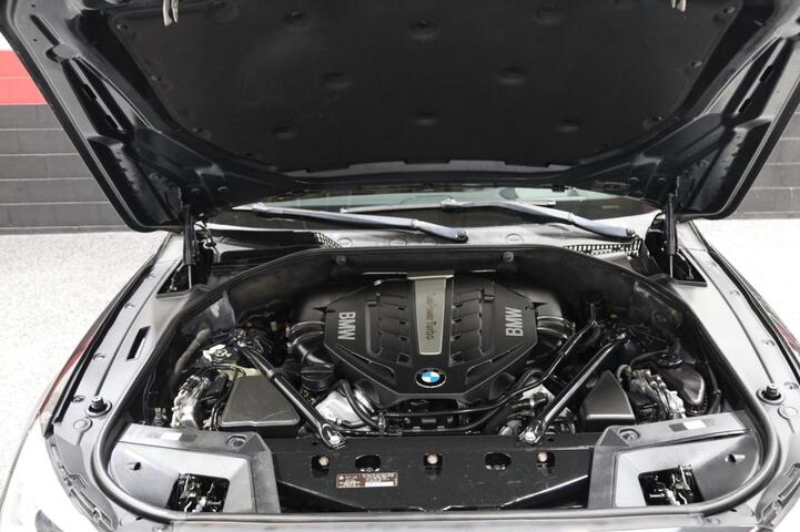 2013 BMW 550i xDrive Gran Turismo Executive M Sport AWD 4dr Suv Chicago IL