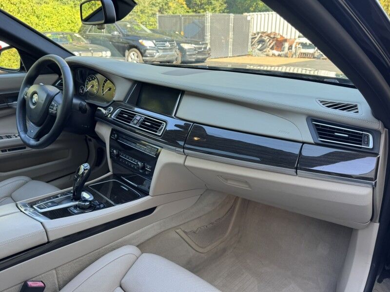 2013 BMW 7 Series 750i xDrive Willow Grove PA