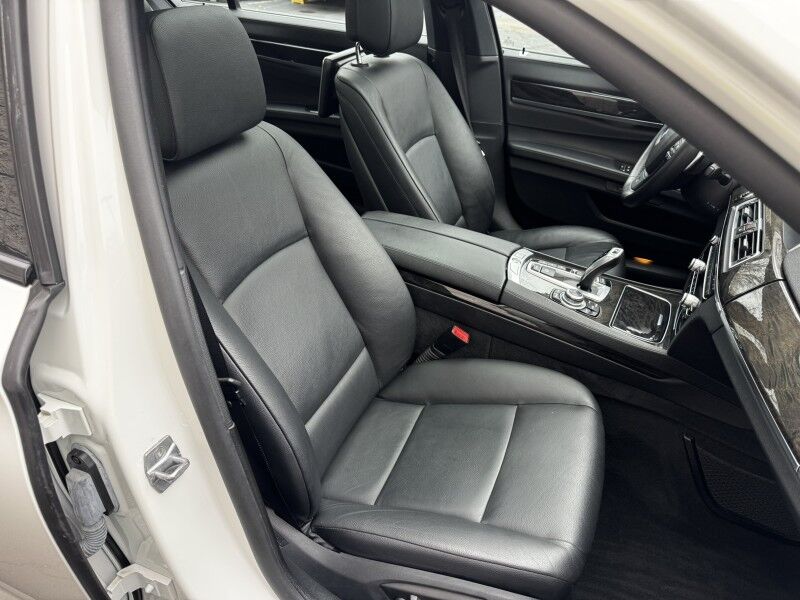 2013 BMW 740Li xDrive Willow Grove PA