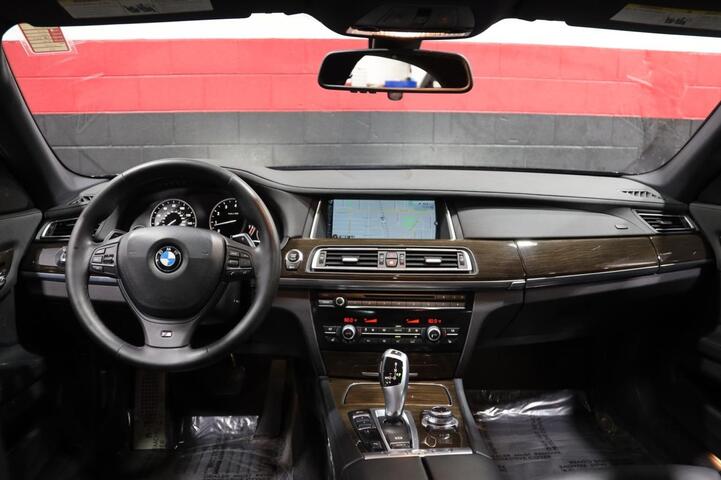 2013 BMW 750i M Sport 4dr Sedan Chicago IL