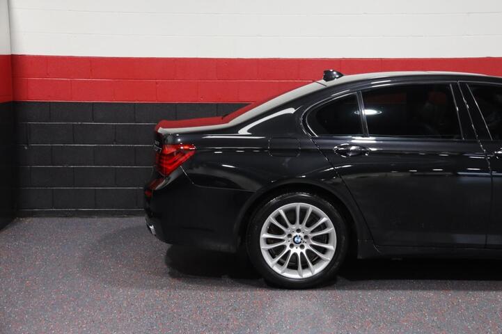 2013 BMW 750i M Sport 4dr Sedan Chicago IL