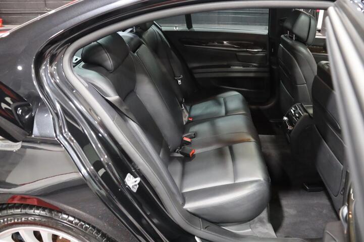 2013 BMW 750i M Sport 4dr Sedan Chicago IL