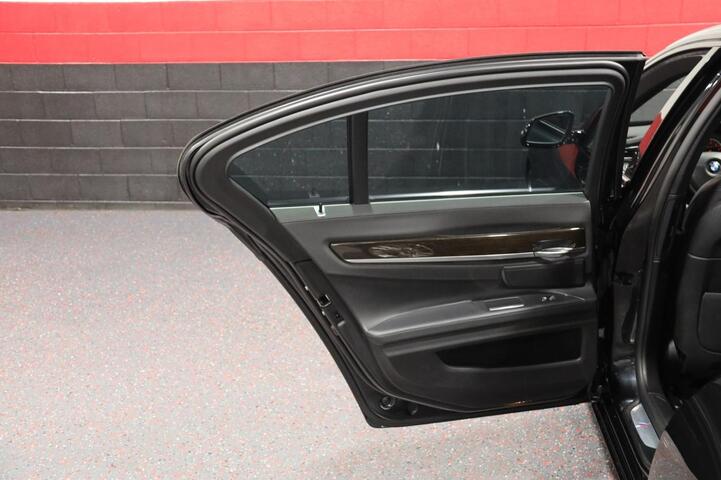 2013 BMW 750i M Sport 4dr Sedan Chicago IL