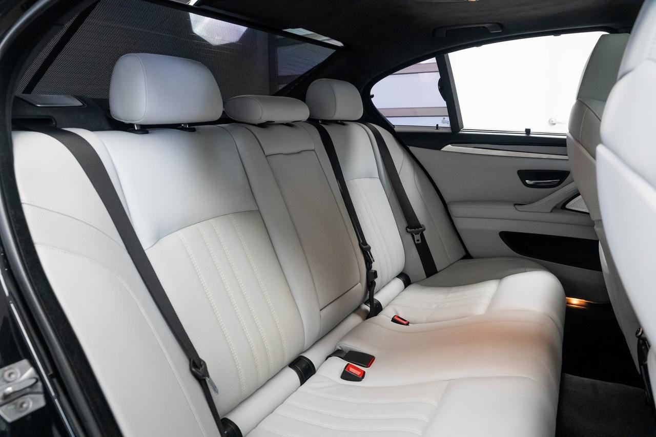 2013 BMW M5 Base Vented Seats Executive Package Portland OR