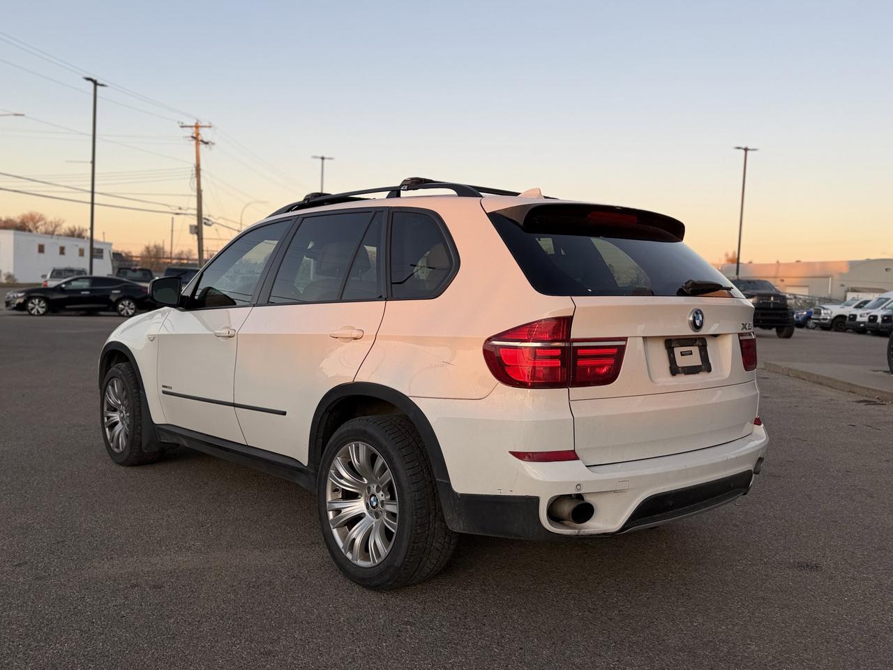 2013 BMW X5 35i AWD SUV | 3L i6 | Keyless Entry | Heated Seats Redwater AB