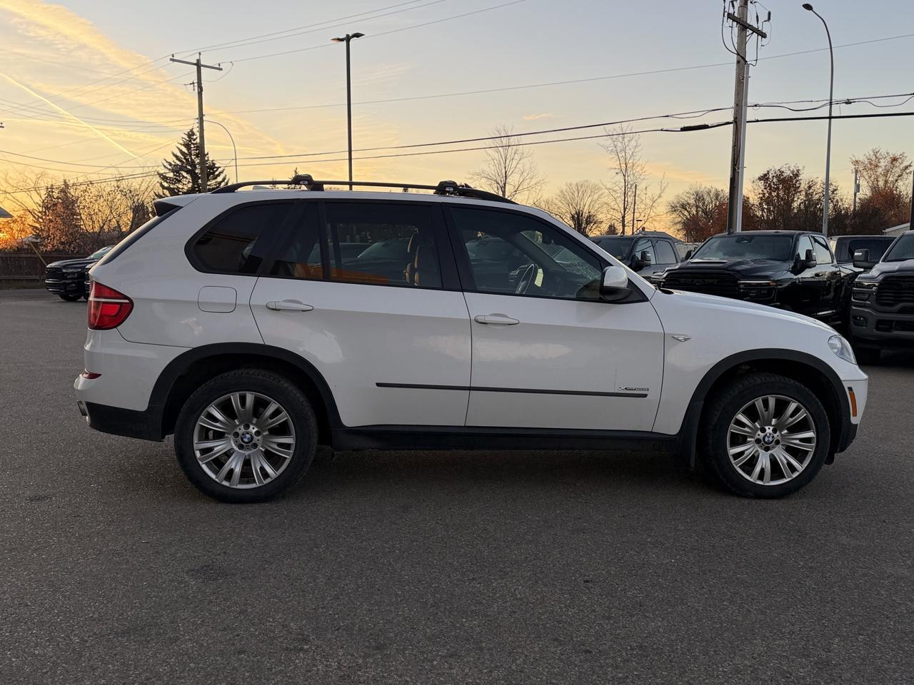 2013 BMW X5 35i AWD SUV | 3L i6 | Keyless Entry | Heated Seats Redwater AB
