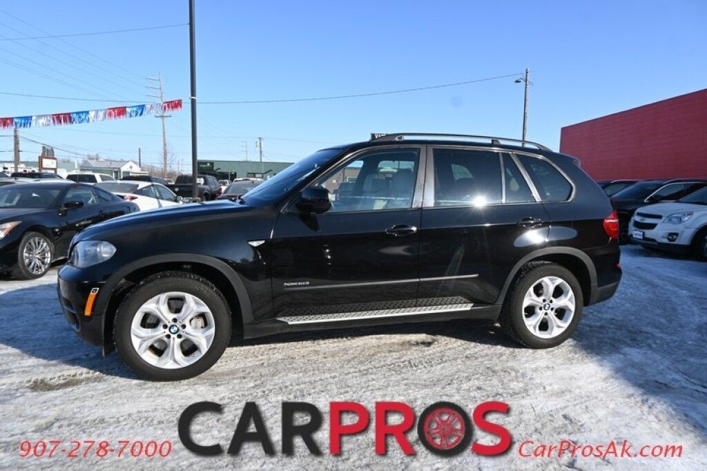 2013 BMW X5 xDrive50i - 4.4L V8 Turbo - AWD - Sport & Premium 2 Pkg - Power and Heated Leather Seats - HUD - Navigation - Keyless Entry - Push to Start - Backup Camera - Bluetooth - Rear Entertainment System w/ USB Adapter - Panoramic Sunroof - 1 Owner - Low Mil Anchorage AK