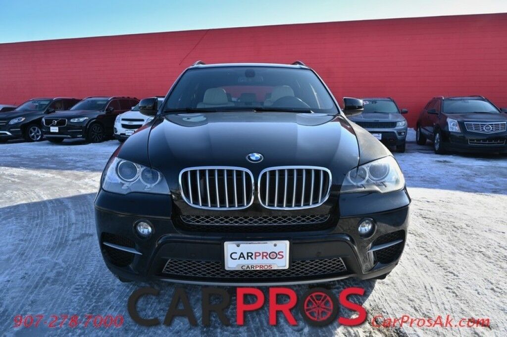 2013 BMW X5 xDrive50i - 4.4L V8 Turbo - AWD - Sport & Premium 2 Pkg - Power and Heated Leather Seats - HUD - Navigation - Keyless Entry - Push to Start - Backup Camera - Bluetooth - Rear Entertainment System w/ USB Adapter - Panoramic Sunroof - 1 Owner - Low Mil Anchorage AK