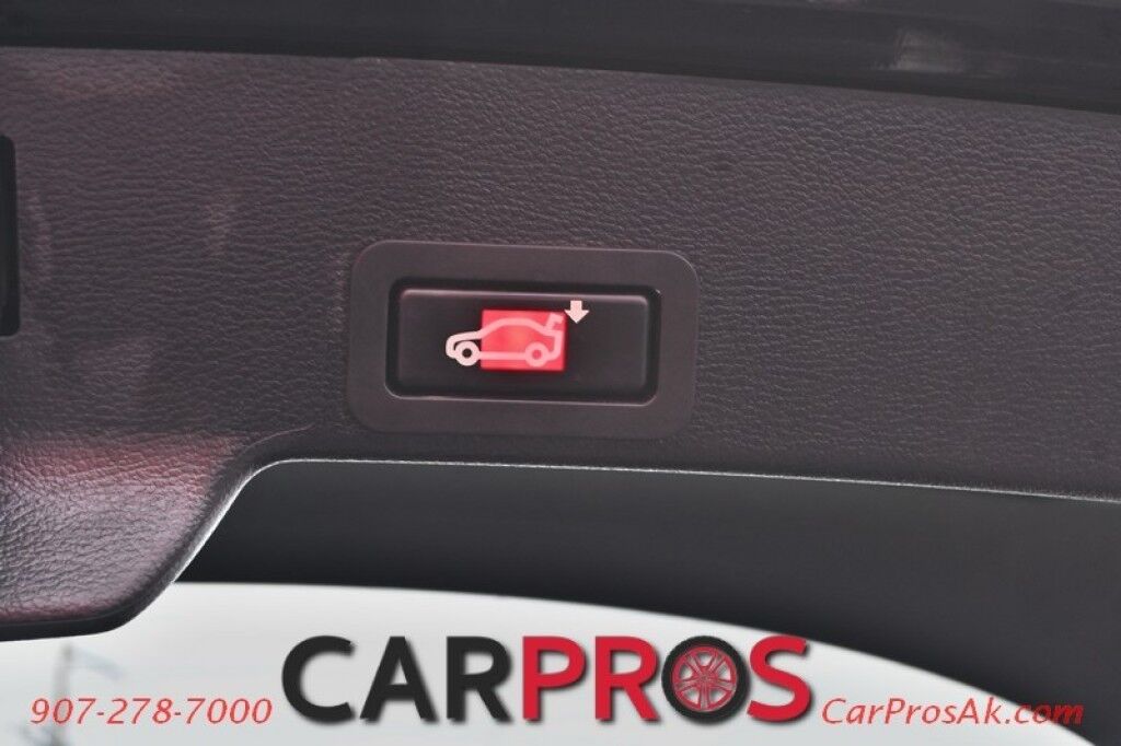 2013 BMW X6 xDrive35i - AWD - Premium & Cold Weather Pkg - Front & Rear Heated Leather Seats - Heated Steering Wheel - Push To Start - Navigation - Backup Camera - Bluetooth - Sunroof Anchorage AK